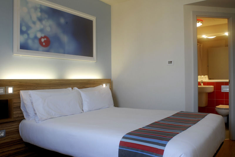 Travelodge London Central Waterloo Exteriér fotografie